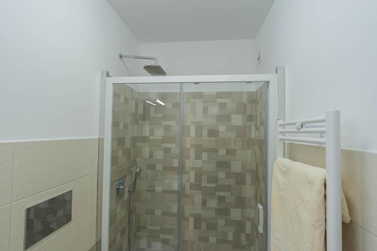Raganzino Apartment Pozzallo - New Building المظهر الخارجي الصورة