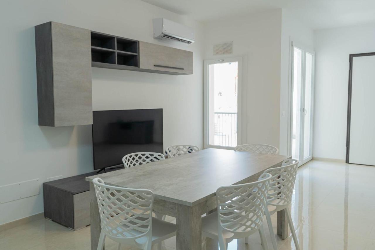 Raganzino Apartment Pozzallo - New Building المظهر الخارجي الصورة